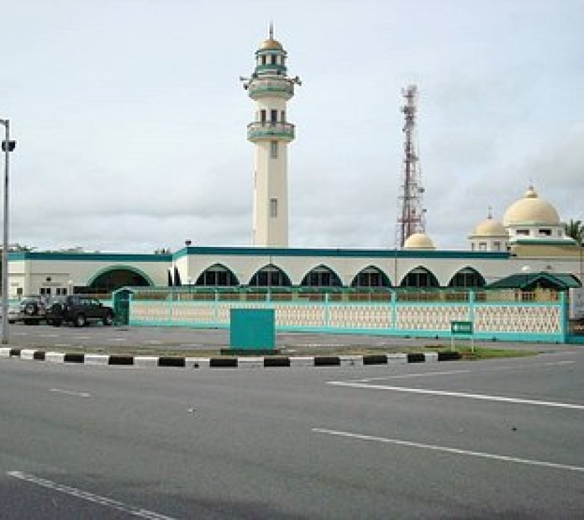  BRUNEI DARUSSALAM (4N3Đ)