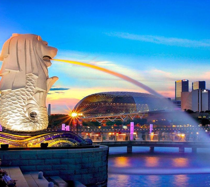 SINGAPORE THÁC NƯỚC JEWEL – GARDENS BY THE BAY CHÙA RĂNG PHẬT