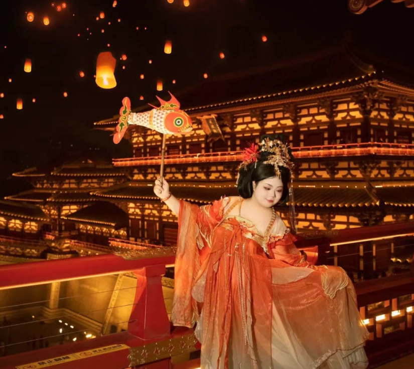 TRUNG QUỐC: VŨ HÁN - KHAI PHONG - LẠC DƯƠNG - HOA SƠN - TÂY AN (7N6Đ)