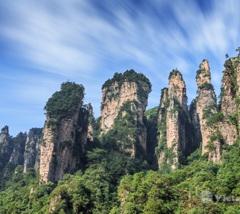 Tour Trung Quốc :Trương Gia Giới - Phượng Hoàng Cổ Trấn – Thiên Môn Sơn - Hồ Bảo Phong 6 Ngày 5 Đêm