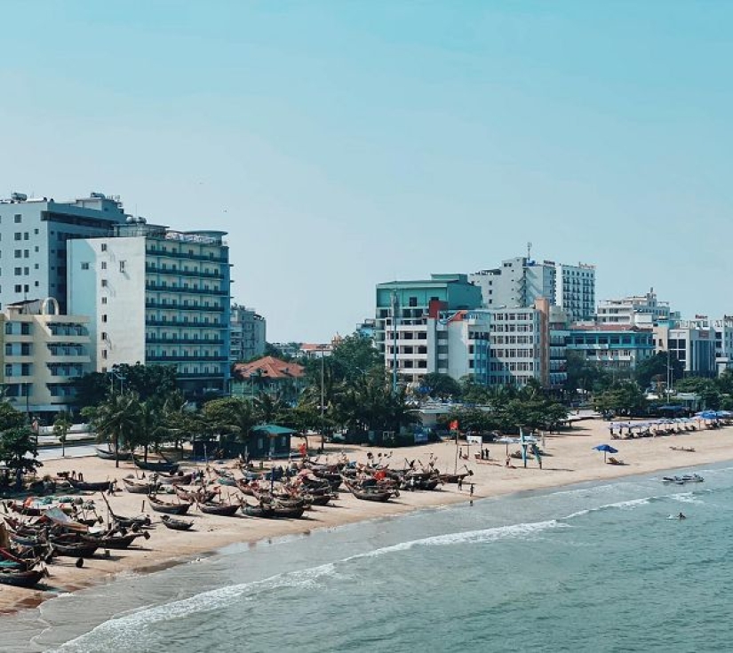 TOUR DU LỊCH SẦM SƠN  – KHÁM PHÁ BIỂN XANH, VĂN HÓA XỨ THANH
