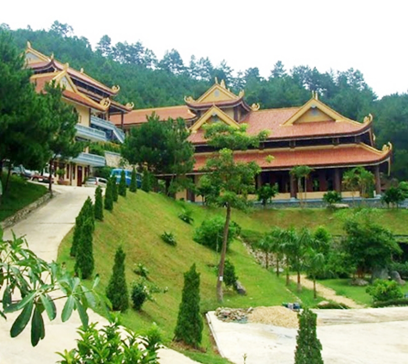 Tour hành hương 10 chùa Bảo Lộc – Trải nghiệm tâm linh giữa núi rừng Tây Nguyên