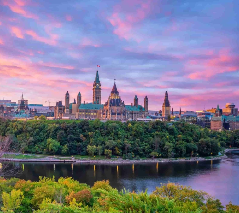 Liên tuyến Tây - Đông: VANCOUVER - VICTORIA - OTTAWA - TORONTO - NIAGARA FALLS - THOUSAND ISLANDS