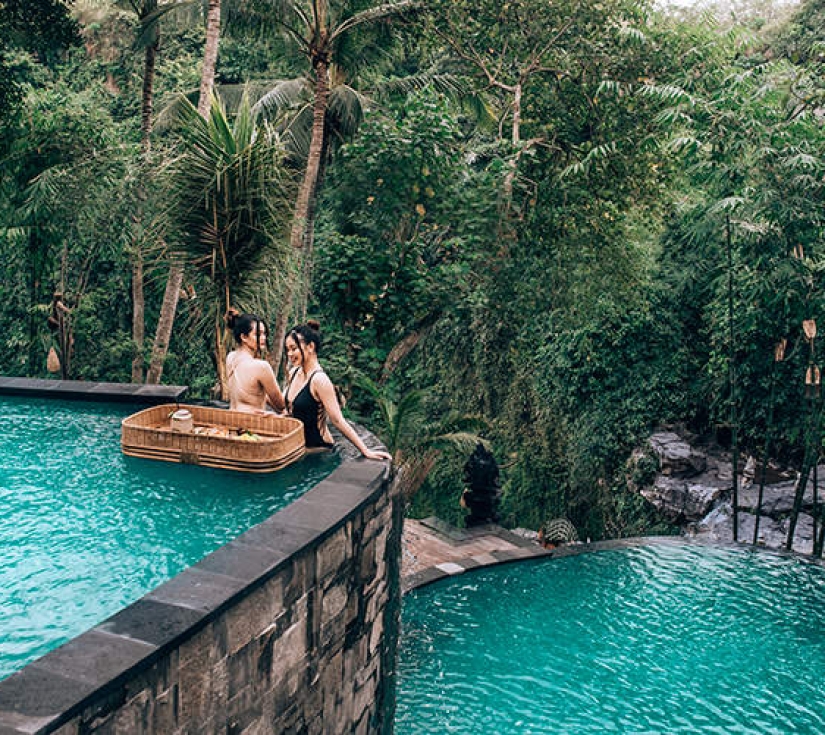 Indonesia: TANAH LOT - ĐỀN TAMPAK SIRING - DTUKAD - THÁC BLANGSINGA - BIỂN YASA MENGIAT ĐẢO RÙA - ULUWATU (4 Ngày 3 Đêm)
