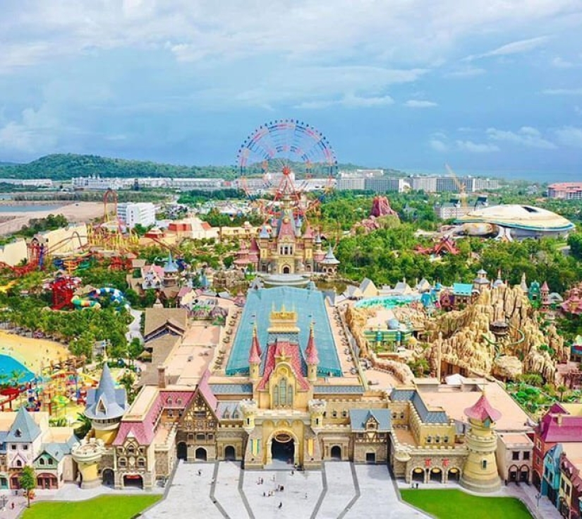 CÂU CÁ - NGẮM SAN HÔ – CÁP TREO HÒN THƠM VƯỜN THÚ SAFARI – VINWONDER