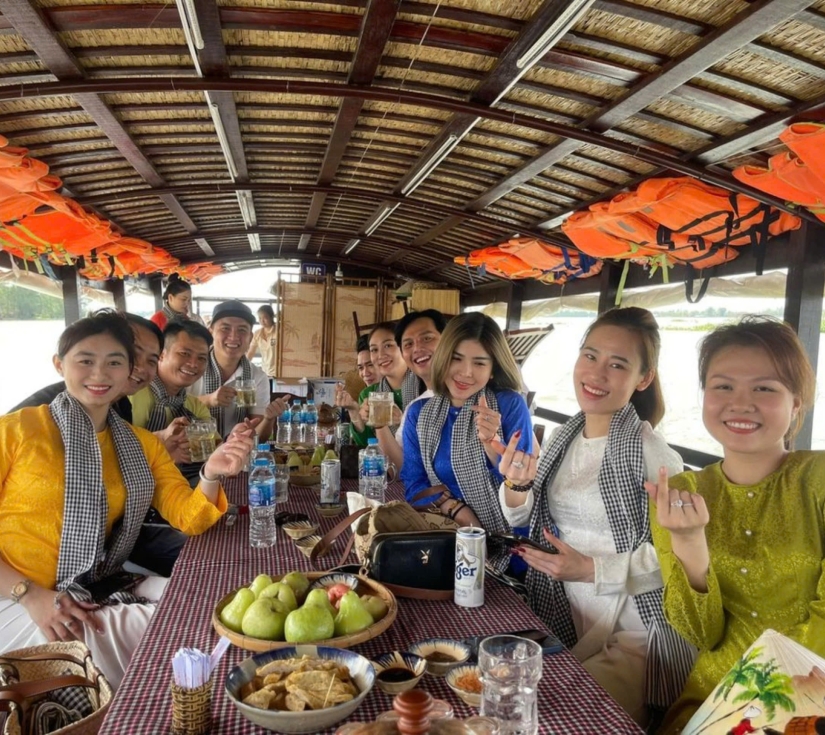 TRẢI NGHIỆM DỠ CHÀ BẮT CÁ - TÔM 