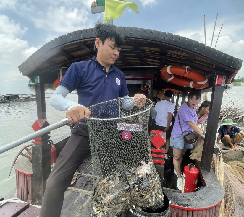 TRẢI NGHIỆM DỠ CHÀ BẮT CÁ - TÔM 