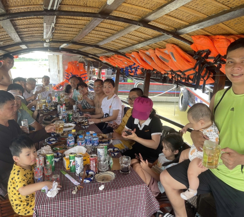TRẢI NGHIỆM DỠ CHÀ BẮT CÁ - TÔM 