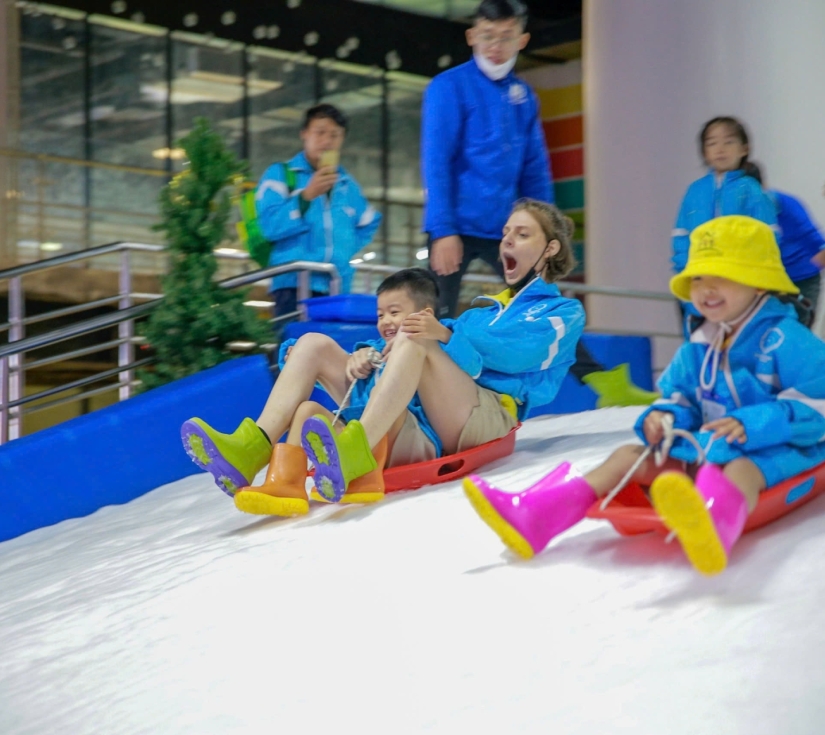 LÀNG TUYẾT SNOW TOWN SÀI GÒN