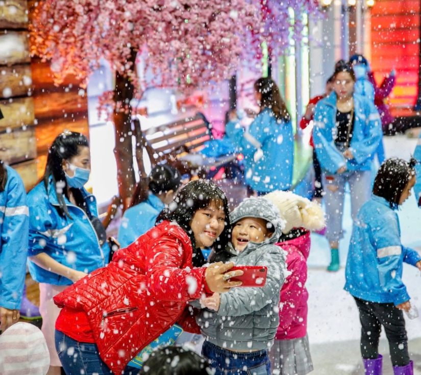 LÀNG TUYẾT SNOW TOWN SÀI GÒN
