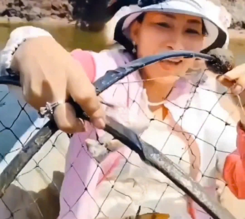 TOUR TRẢI NGHIỆM MIỀN TÂY: TRÀ VINH – ĐIỆN GIÓ DUYÊN HẢI – BIỂN BA ĐỘNG – CHÈO XUỒNG CÂU CUA